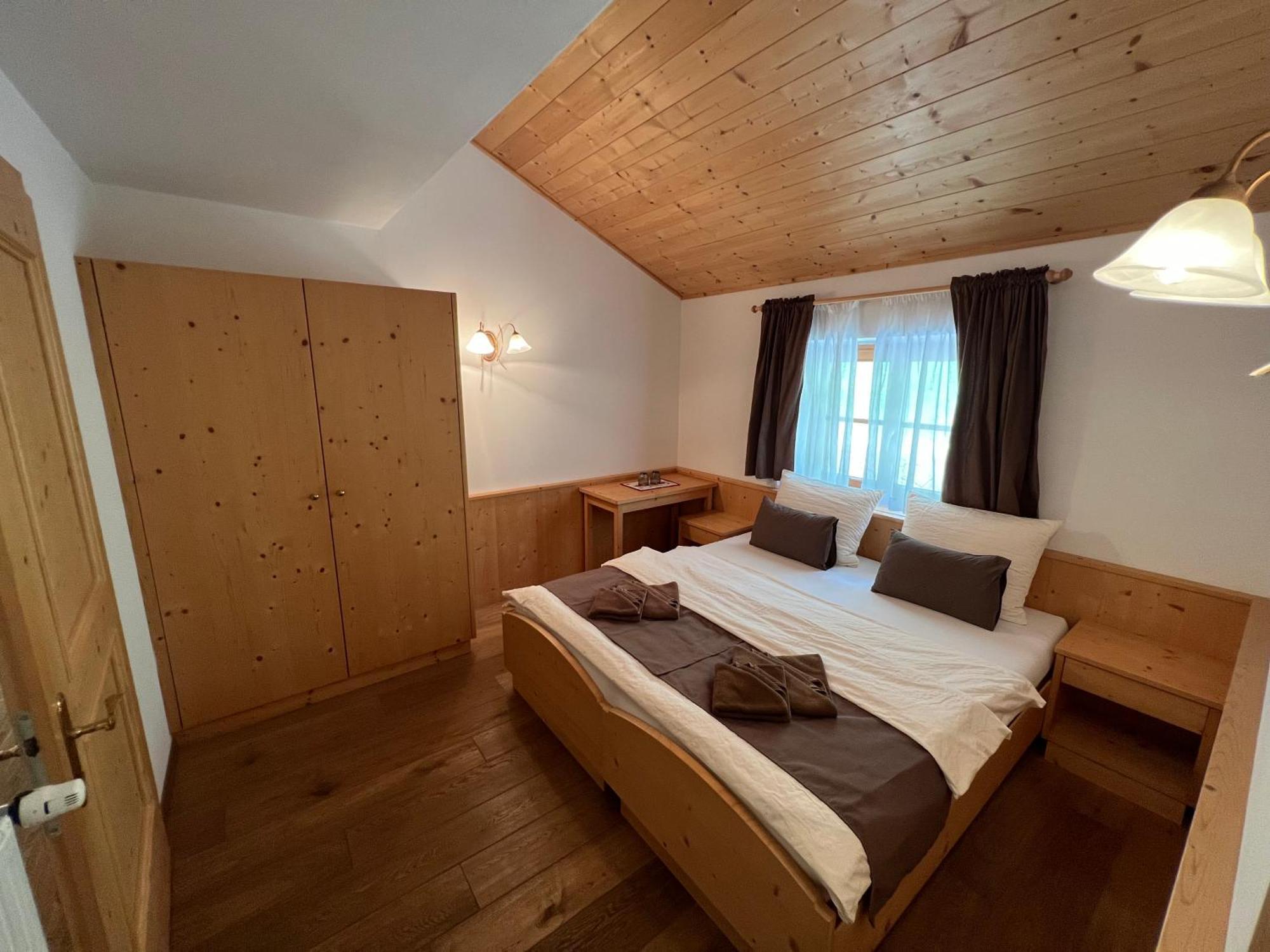 Gasthaus Bad Siess Longostagno Zewnętrze zdjęcie