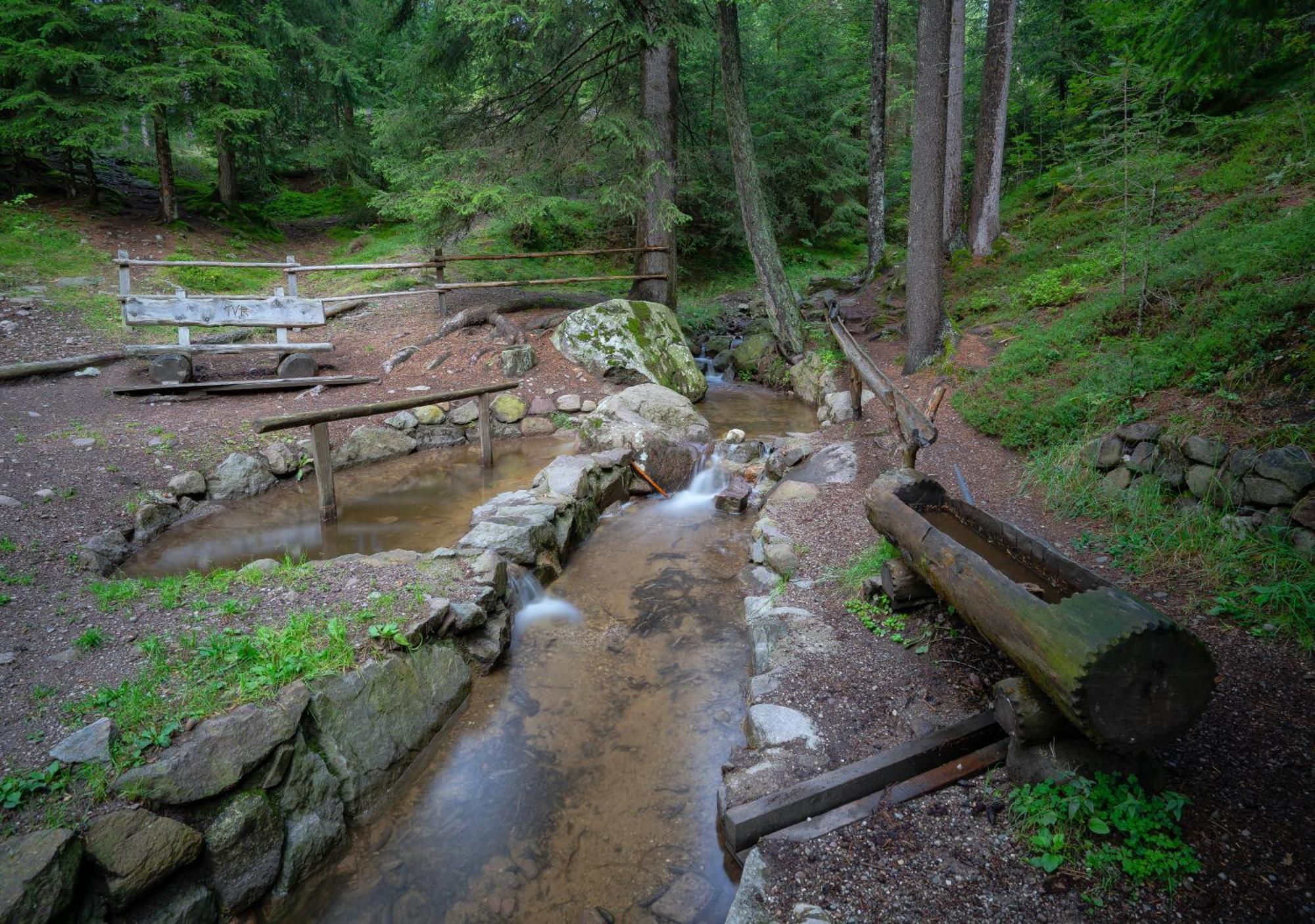 Gasthaus Bad Siess Longostagno Zewnętrze zdjęcie